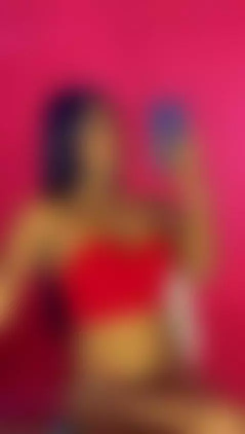 Honey, ready to have fun? 😏🍒🔥 by indiancutiie