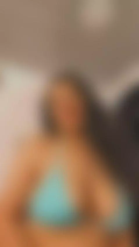 rebound I love it  https://www.camsoda.com/kendrafoxxy by kendrafoxxy