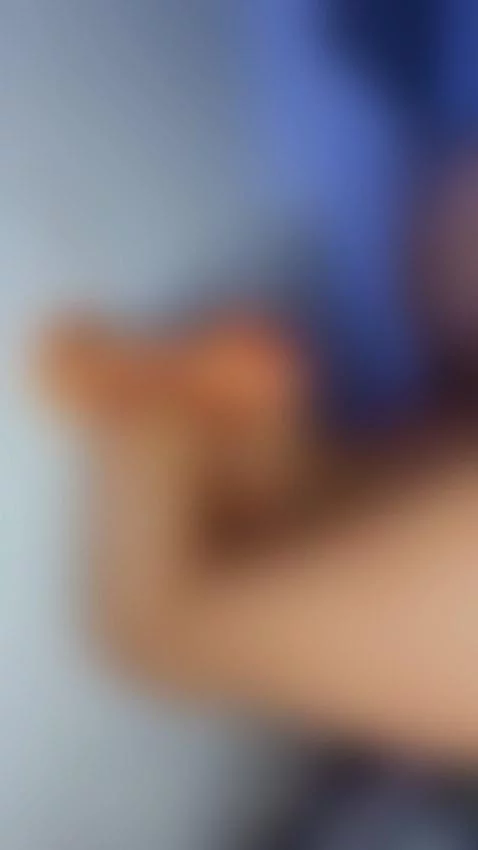 Can you suck my feet? by valenmolinaju