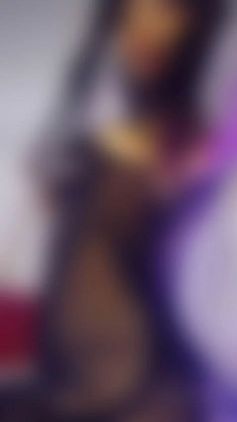 Black for the day! 🖤 by hannie-castle