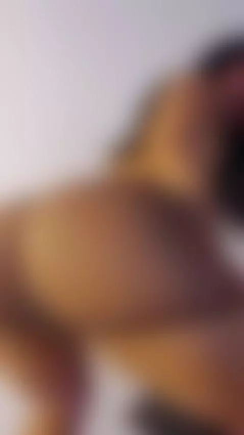 Sunday to shake this ass in your face!  😈 by hannie-castle