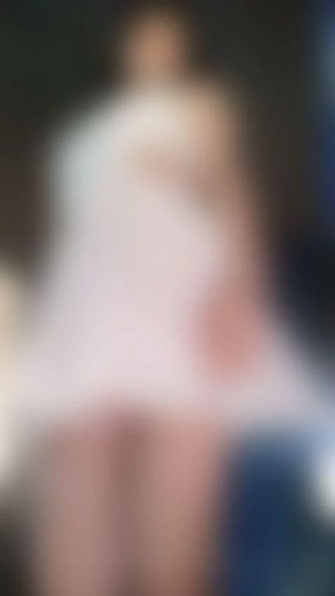 I can see everything! lift my skirt by ashliecoxs