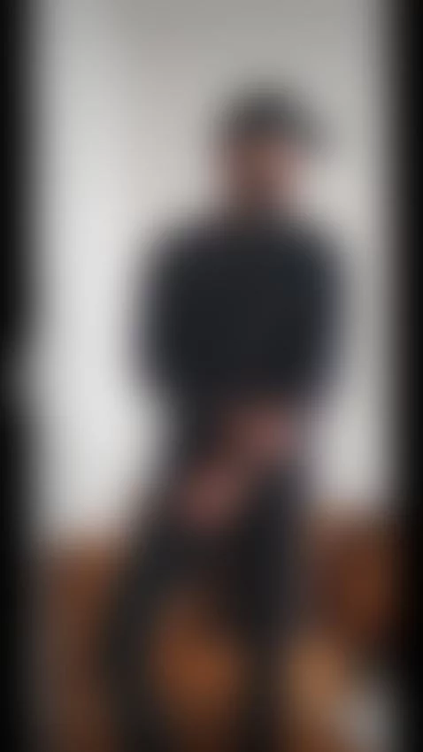 #black #tatoos #latino #master #hot #warm
chaturbate.com/b/l... by lucifermaster001