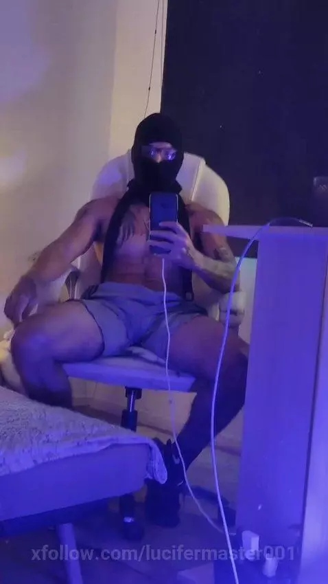 #master #findom #smoke #muscle #latino 

Chaturbate:  lucife... by lucifermaster001