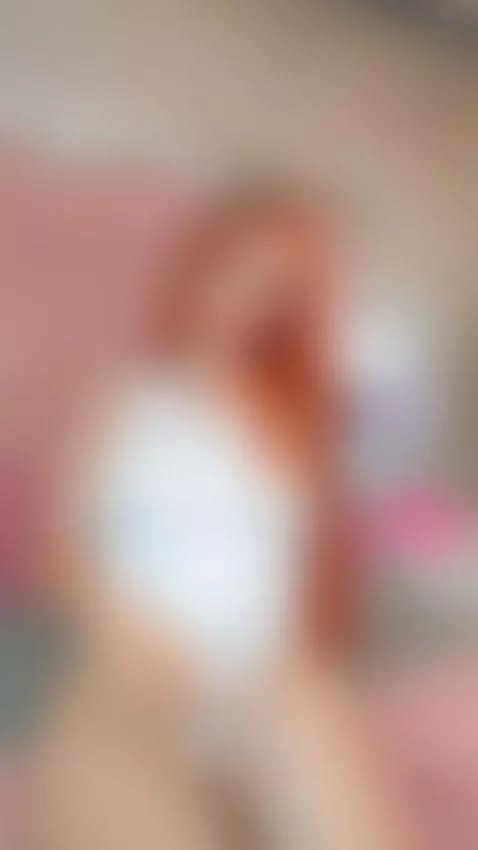 🔥 I wait for you in my room to show you the magic of my body... by isabella-collen