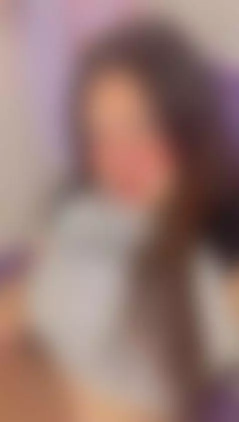 YOUR CHUBBY GIRL IS ONLINE 😈 by megan-wells