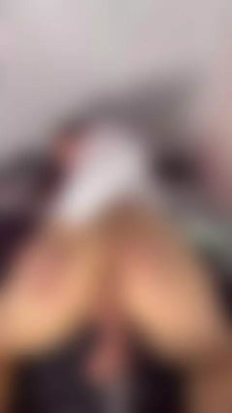 FUCK ALL MY HOLES NO MERCY by megan-wells