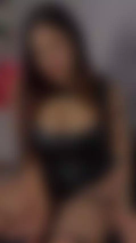 DADDY YOUR LATEX CLAD GIRL IS READY TO BE FUCKED IN ALL MY H... by megan-wells