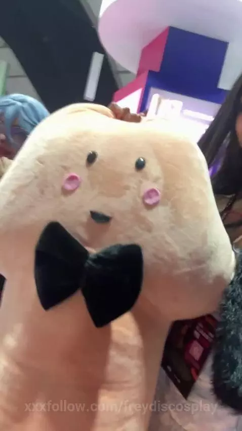 14 de grosor? 👀💀 by freydiscosplay