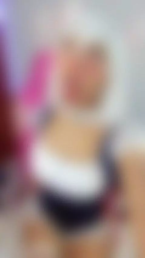 gomitas? UwU by freydiscosplay