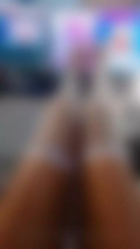 look at mee 🥺💞 by freydiscosplay