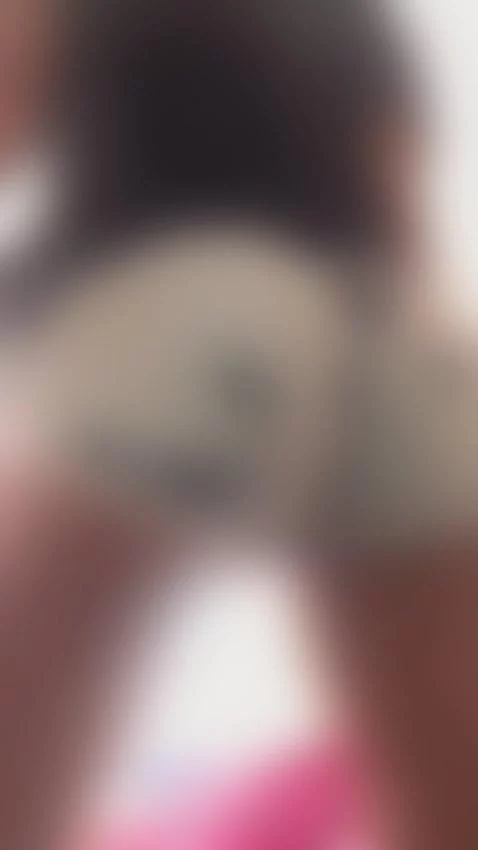 Hey, I'm here, I sold explicit content, write to me for more... by maddieparysx