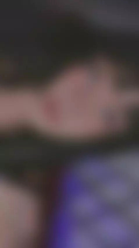 https://www.camsoda.com/beautibellah
Come here, give me your... by neverpussy