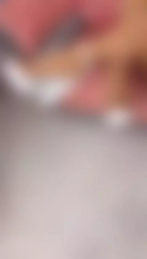 hey sexy legs by foxyriver