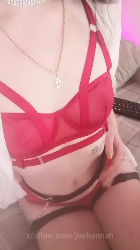 I wait u by joyhannah