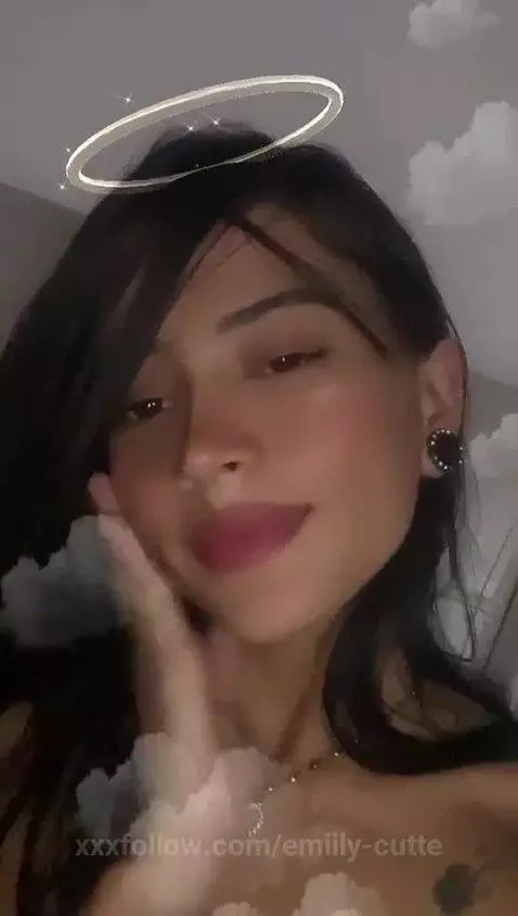 Your angel has arrived from heaven by emiily-cutte