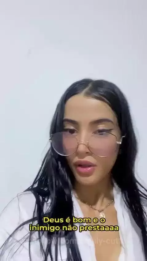 I am a good college student by emiily-cutte