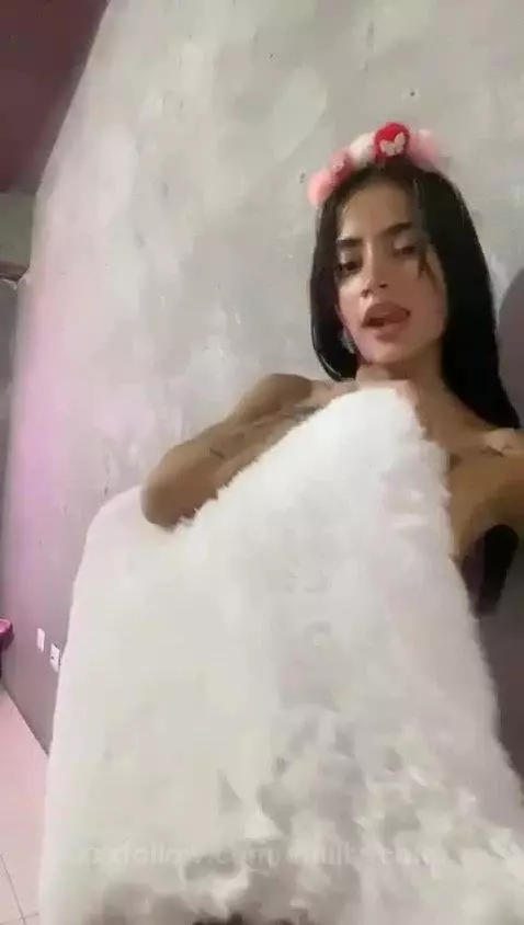 Do you want to push my cushion aside? by emiily-cutte