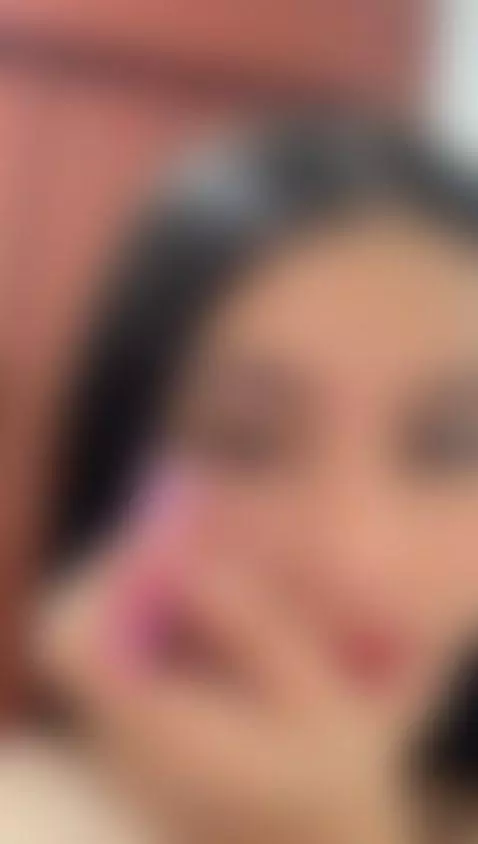 Help me do my outline by emiily-cutte