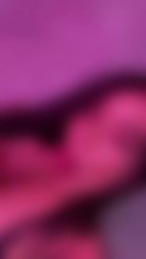 It doesn't all fit in my mouth by emiily-cutte