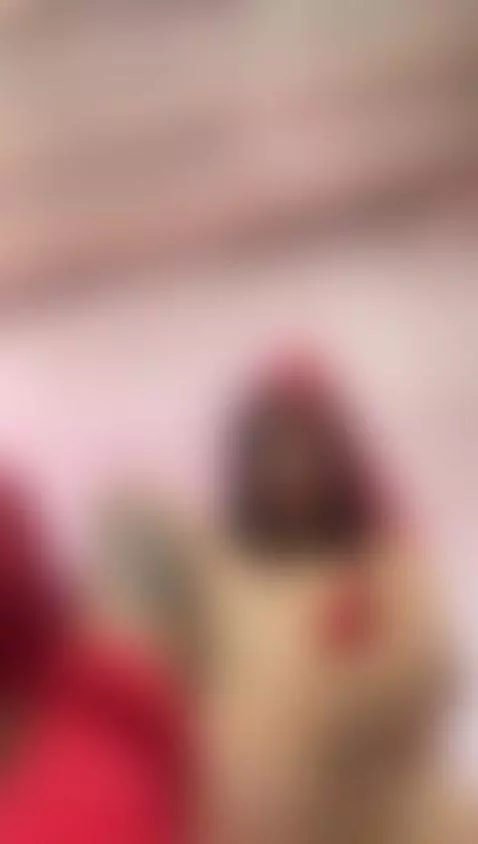 Horny but beautiful by emiily-cutte