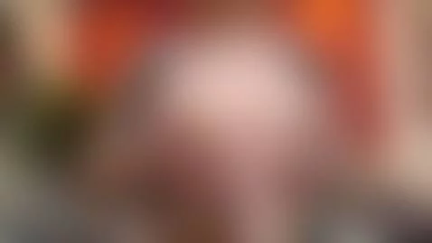 I need a good hard cock to put between my big tits. Anyone o... by jenifferreys