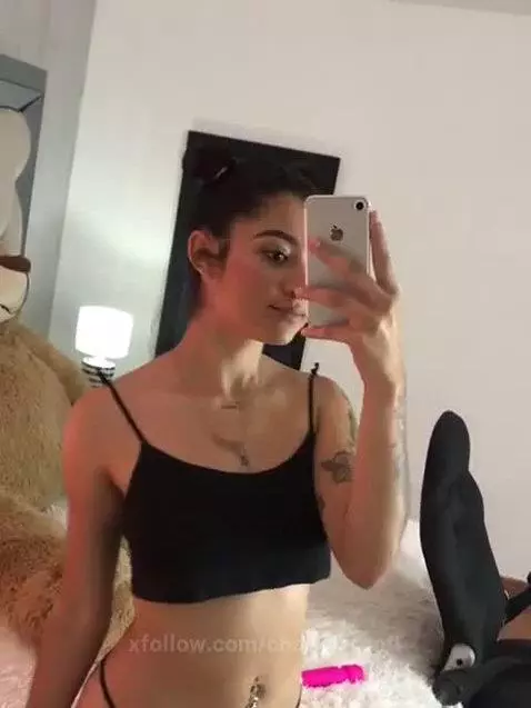 😋heyy everyone! by charlottscott