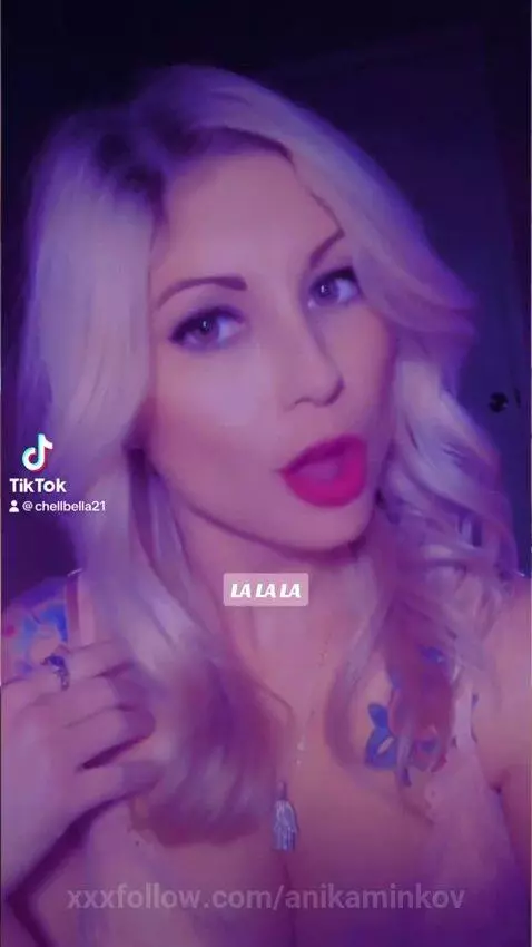 So boring..🥱 by anikaminkov