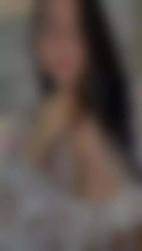 Horny, tight and juicy pussy waits for your cock by lissagomez