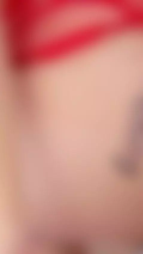 Red color drives me #horny 🔥 Follow me NOW! by kimalenna