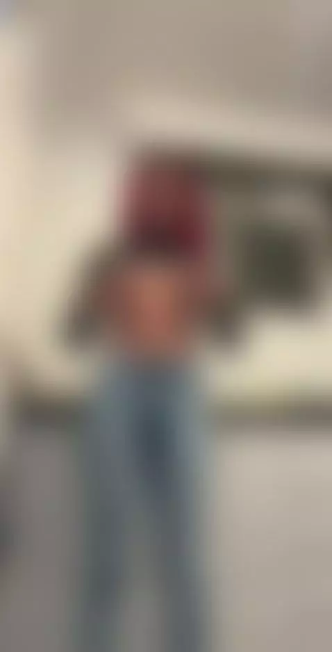 Kitchen antics... full video for subscribers 👀🤫 by melissa-stonee