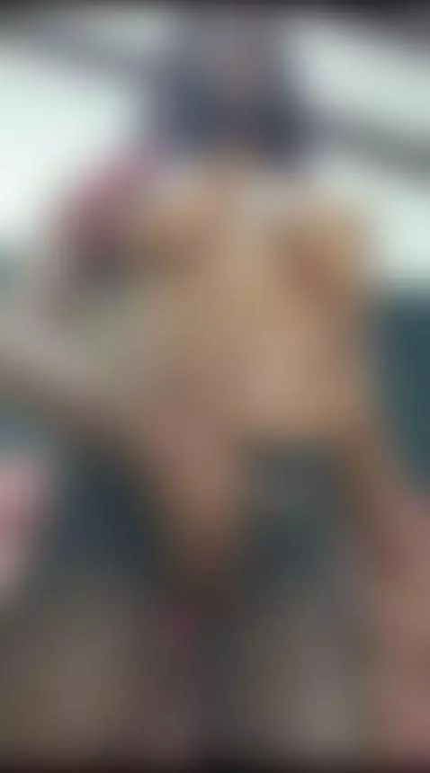 😏OILY AND HORNY TWERK by chantalgil