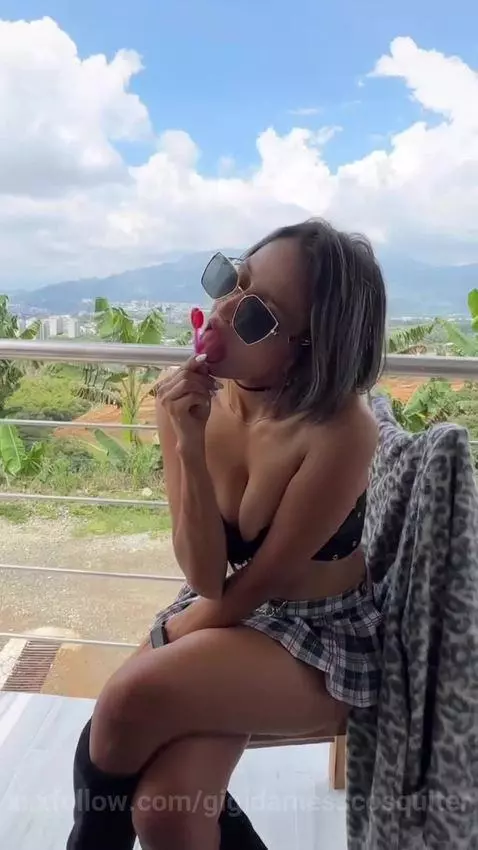 Video by gigidamesscosquiter