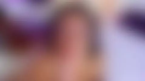 I love sucking your big cock 🍆💦 by alexaagomezz