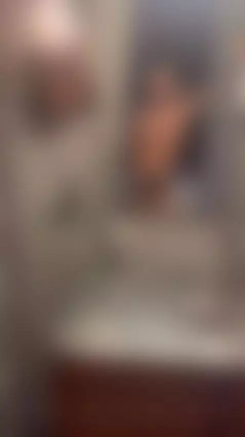 Video by rentedbimanymen