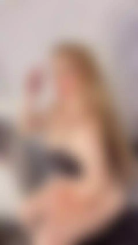 come to fuck with a mature girl by laura-grace