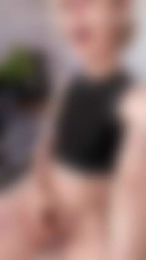 I need you to Solid Snake crouch and get to sucking real qui... by stormyraeee