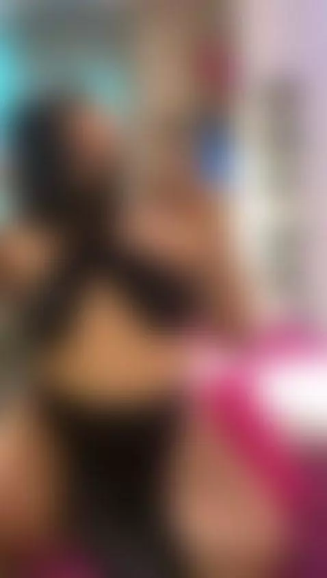 dance by aishaghulam