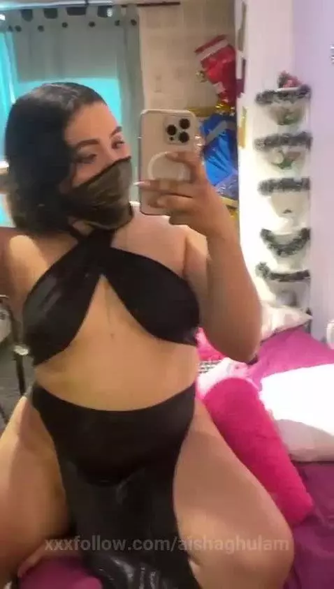 dance by aishaghulam