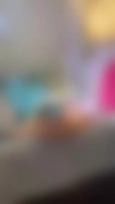 Twerk by aishaghulam