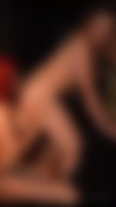 Me la chupan mientras se la folla.. by danieelagomezdg2