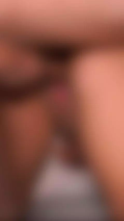 Asi me gusta que me dejen el coño, mojado y rojo 🍆💦 by danieelagomezdg2