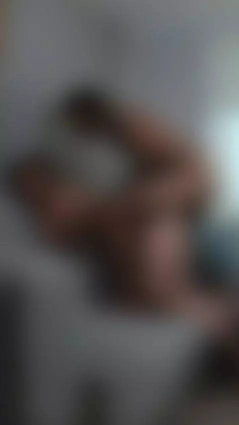 Muy delicioso follar en el sofa con el vergon de Thiago 🍆🍑 by danieelagomezdg2