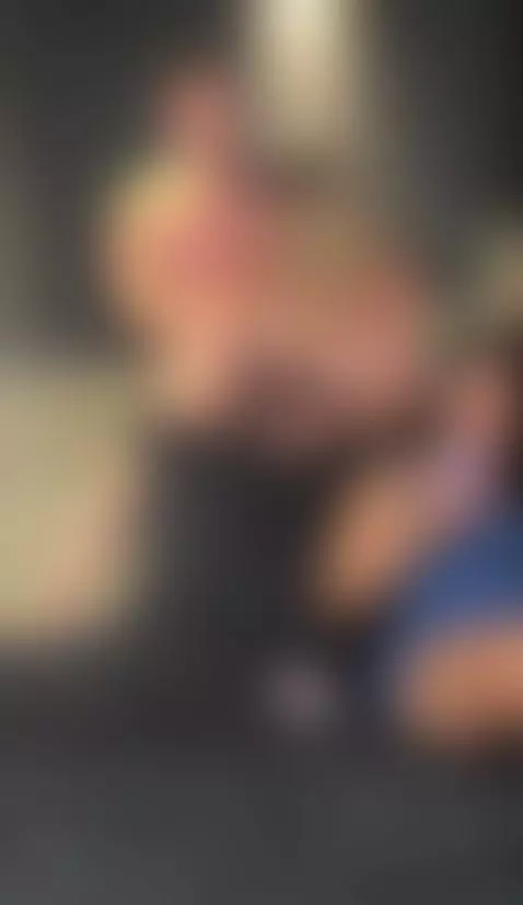 El novio de mi amiga me folla 🥵 by danieelagomezdg2