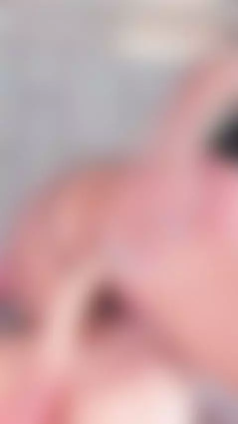 Hot girl here!! by jessy-evanss