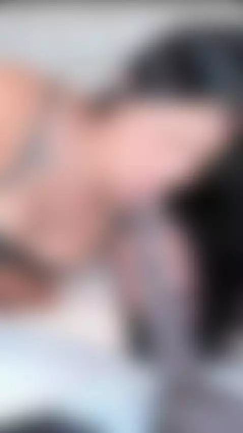 Hot girl here!! by jessy-evanss