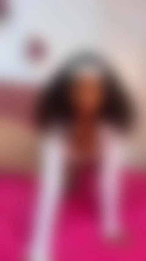 #latina #cute #natural #sexy by cloemillerx