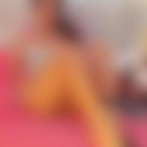 play with my heels by jennaamartiny