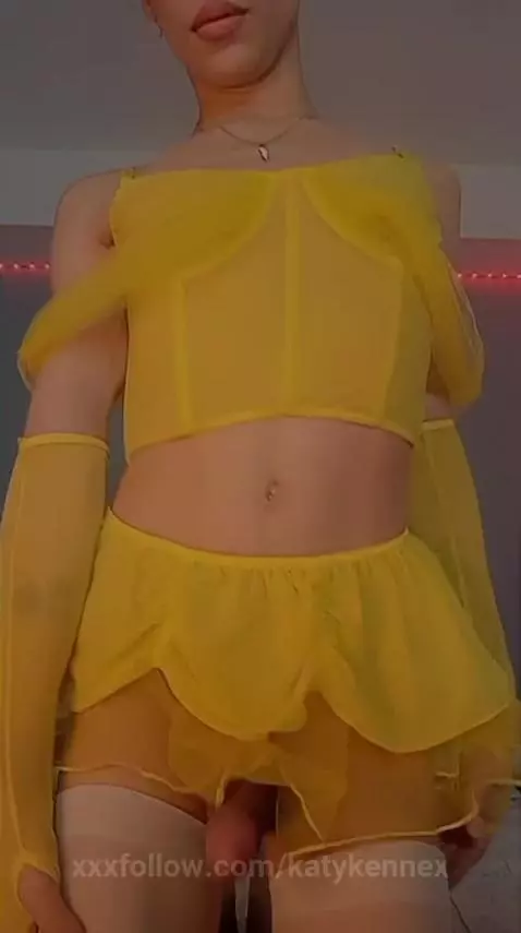 If you want to see this cock in action visit me on Chaturbat... by katykennex