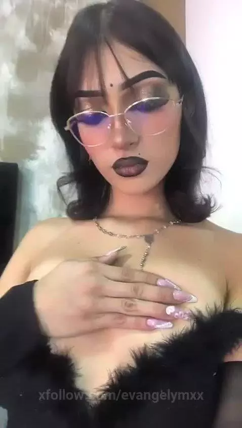 Dont forget follow me 🔥 by evangelymxx